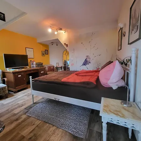 Am Thingplatz Daire Rinteln